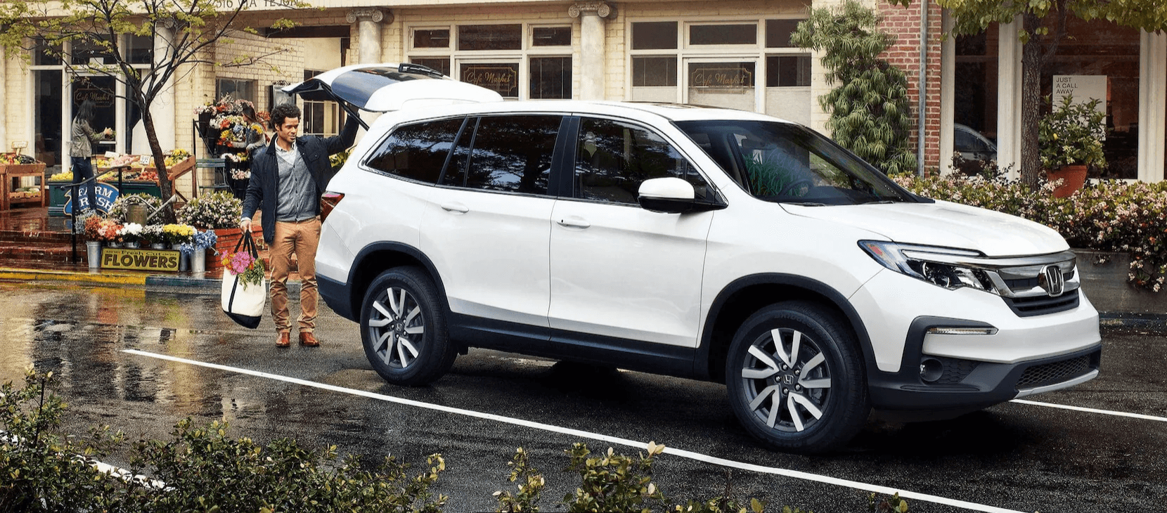 2022 honda pilot touring 4wd white