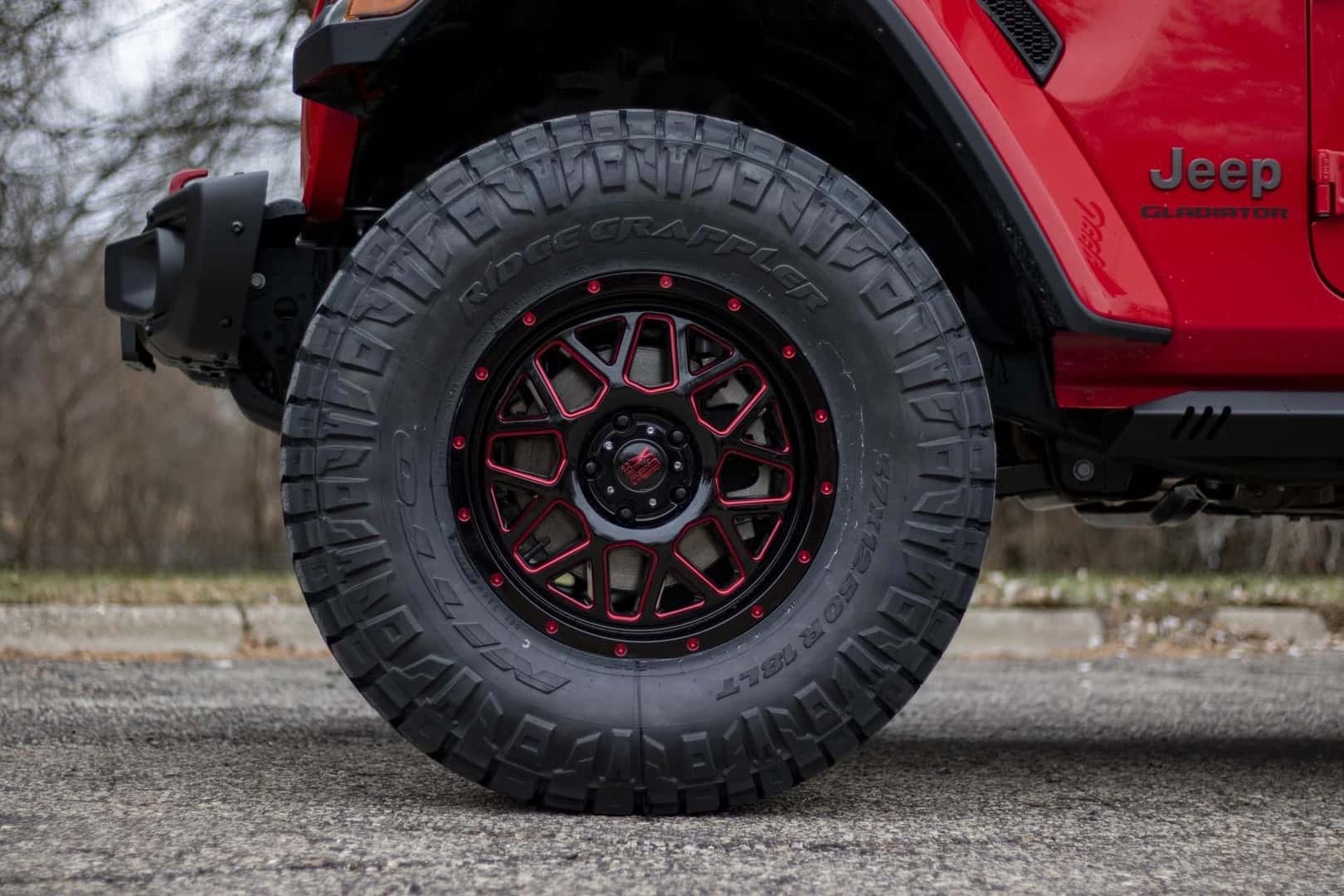 OFF ROAD XD820 18" wheels and 37x12 Nitto Ridge Grappler LT tires