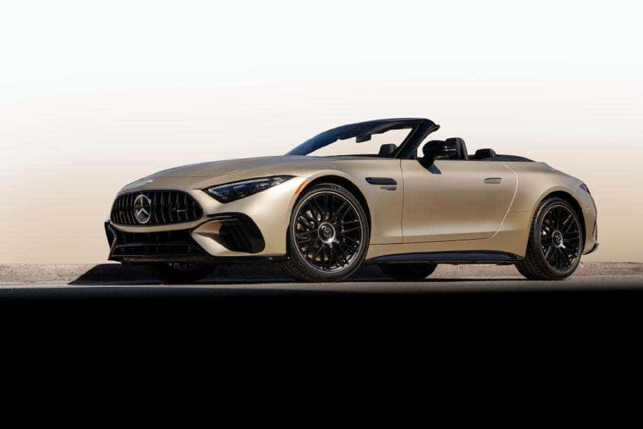 2025 Mercedes-AMG® SL 63 Golden Coast |