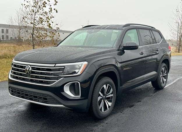volkswagen atlas with 4motion awd available at elgin vw