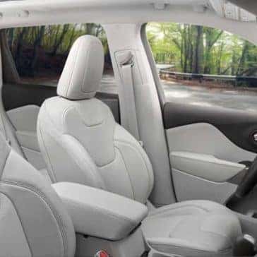 2019 Jeep Cherokee Interior Gallery 5