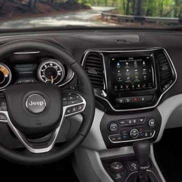 2019 Jeep Cherokee Interior Gallery 7