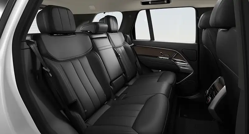 Range Rover Ebony perforated Semi-Aniline leather