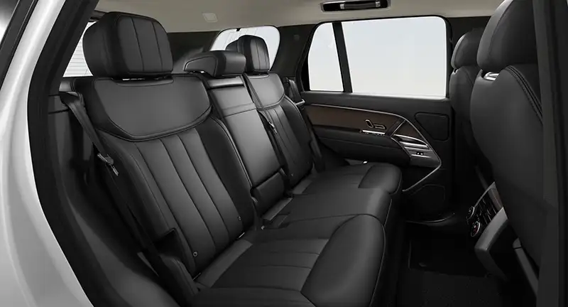 Range Rover Ebony perforated Windsor leather
