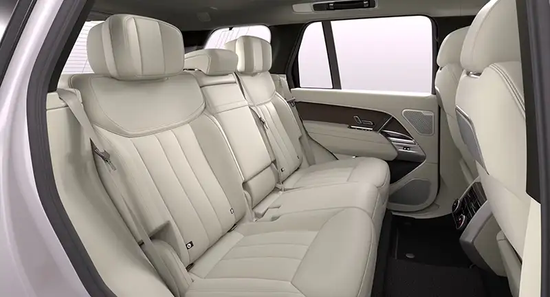 Range Rover Perlino perforated Windsor leather