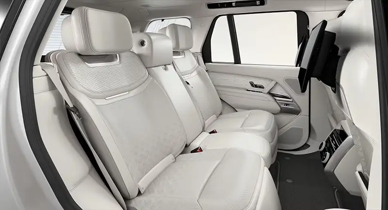Range Rover Orchid White perforated Ultrafabrics™ seats with Orchid White and Cinder Grey interior