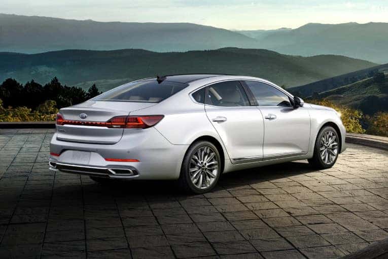 Cadenza Exterior Rear