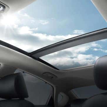 Cadenza Moonroof