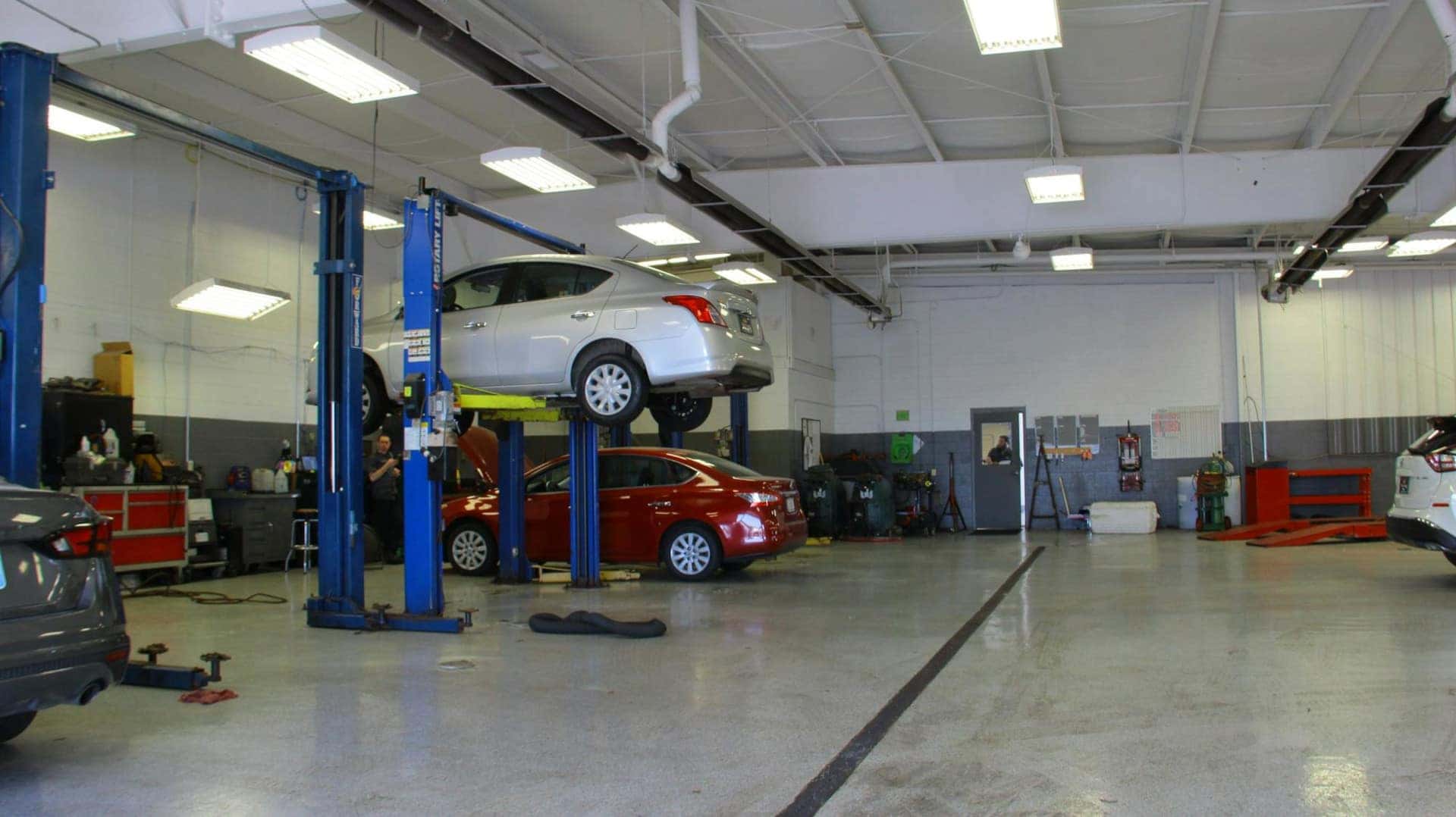 Nissan Service bay