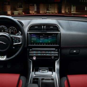 2019 Jaguar XE Dash