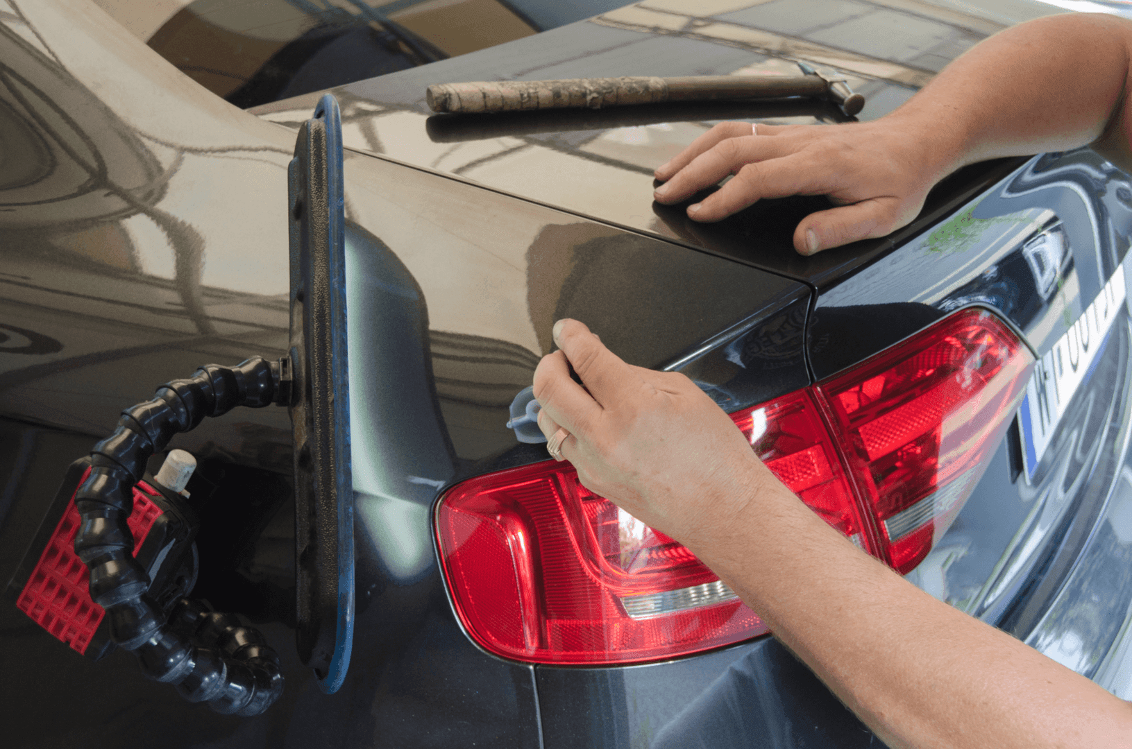 Car Dent Repair near Pontiac MI LaFontaine Family Deal