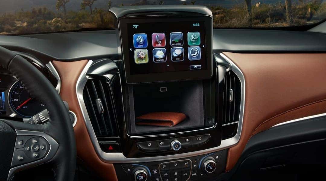 2019 Chevrolet Traverse dashboard storage behind infotainment screen