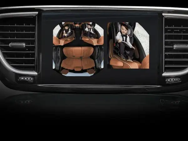  Chrysler Pacifica FamCam