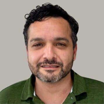 Tony Gomez
