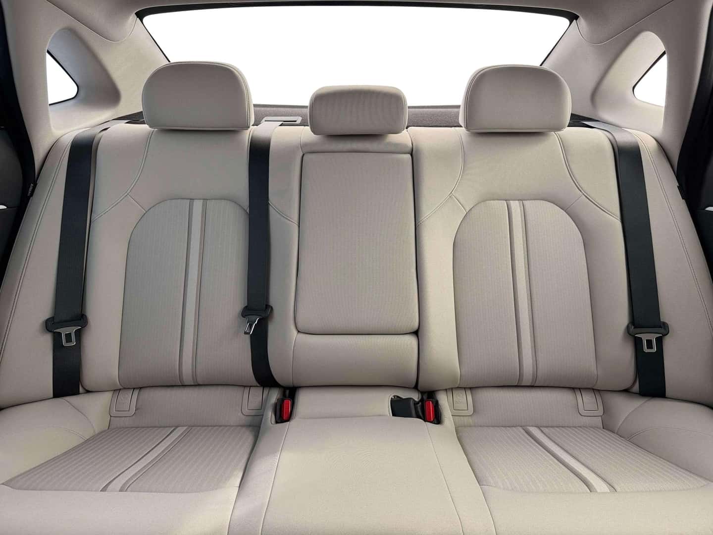2026 Hyundai SONATA Hybrid Interior