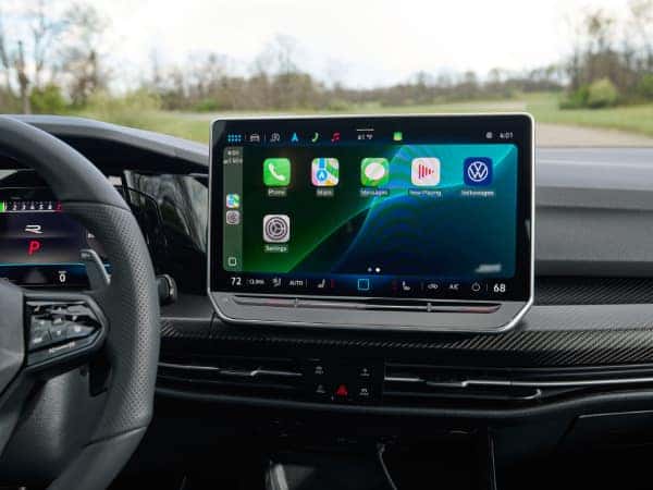 2025-VW-GOLR-Infotainment