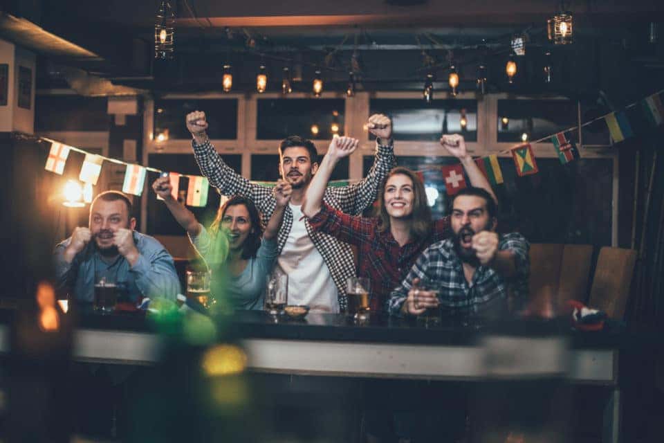 Sports Bars So Popular All Year Long