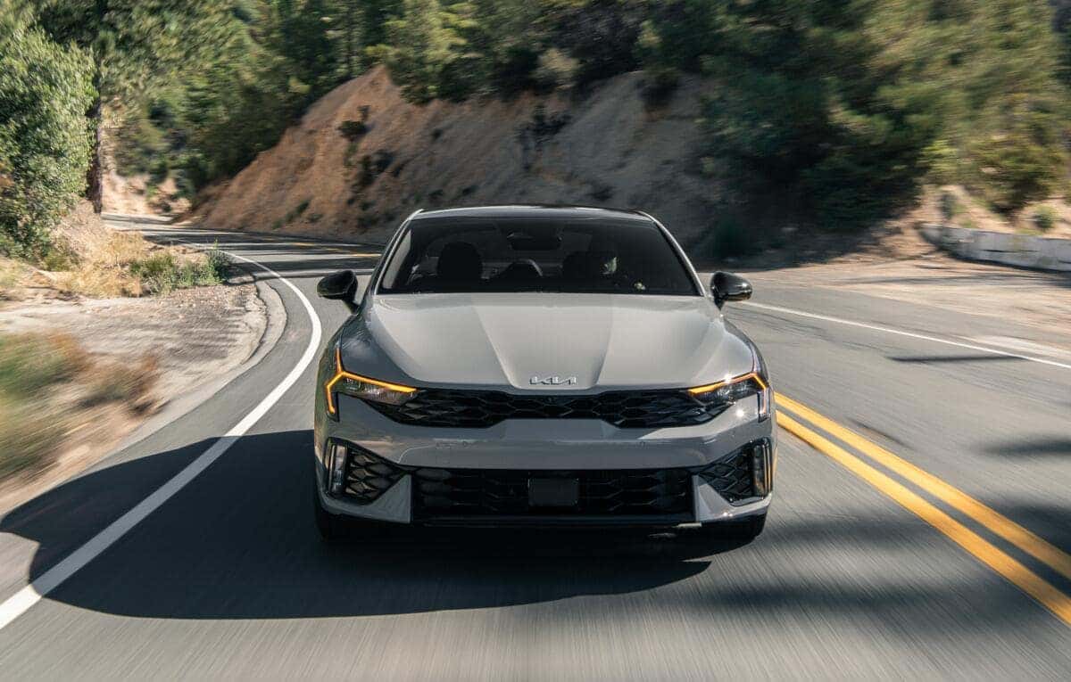 2025 KIA K5 vs. 2024 Hyundai Sonata: Which Sedan Wins? | Safford Kia of ...