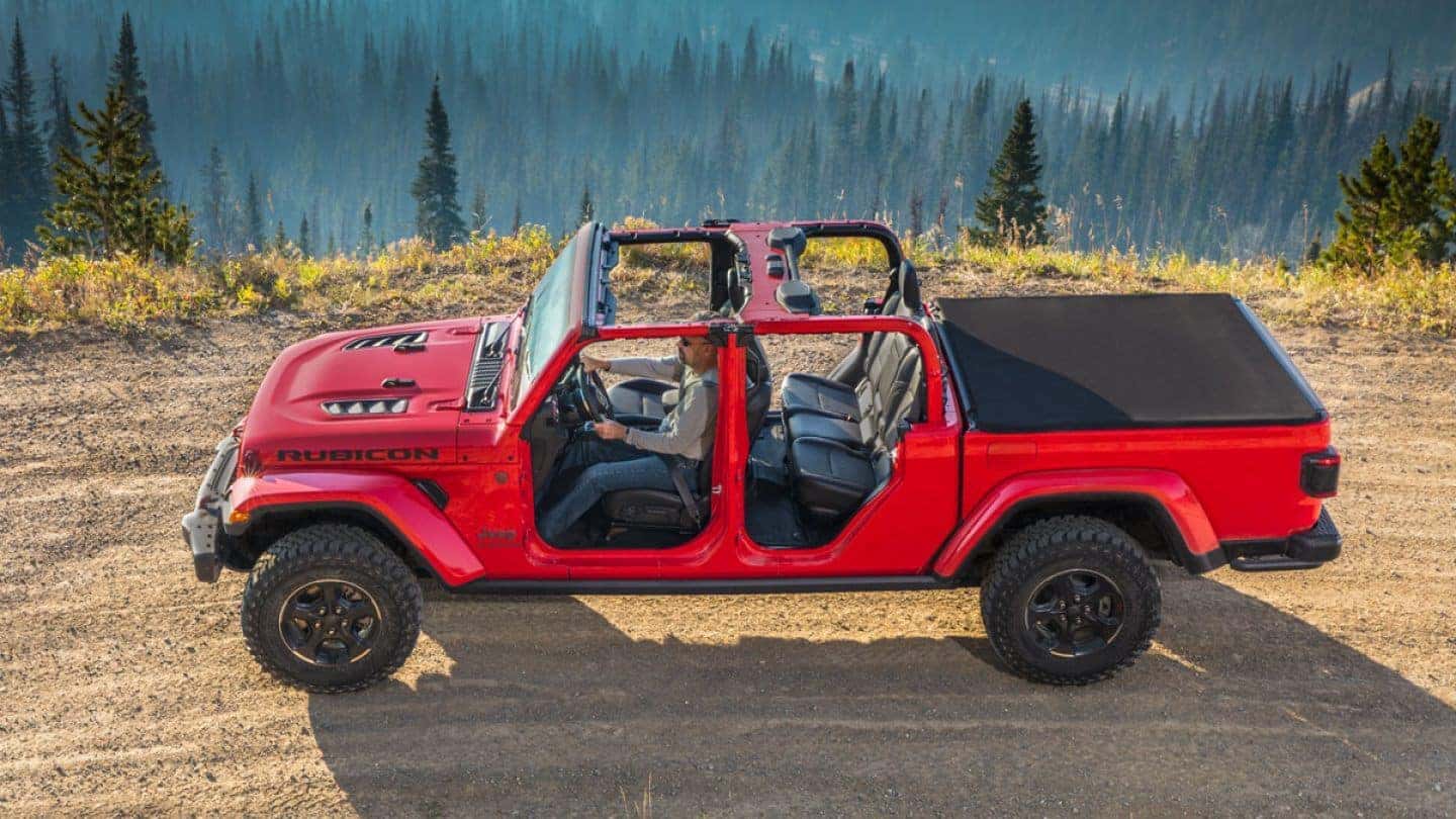 2020 Jeep® Gladiator and 2020 Toyota Tacoma Los Angeles Auto Dealer