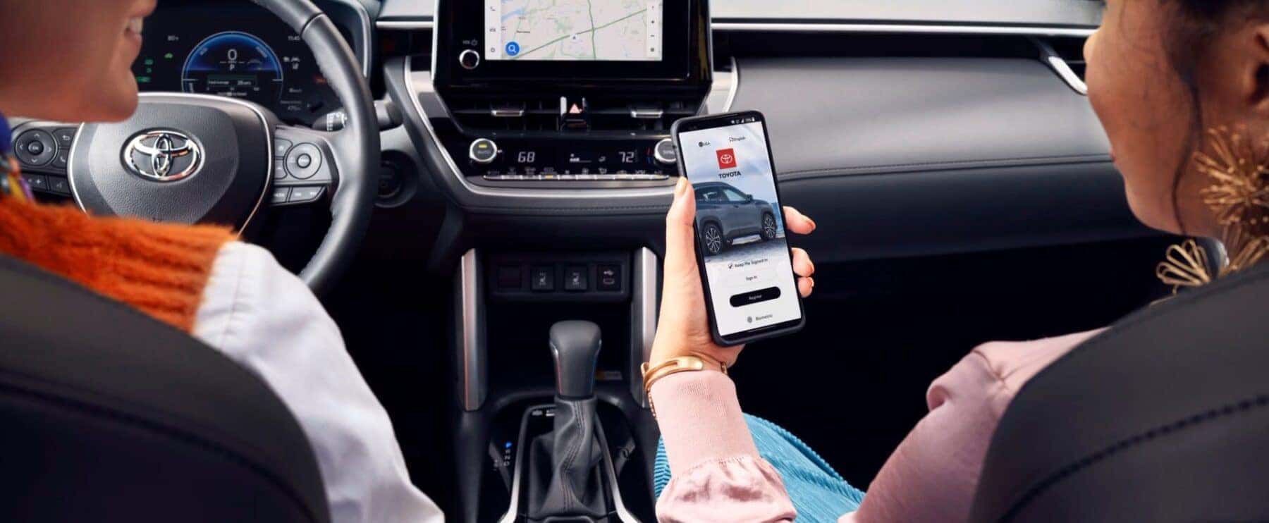 Toyota App: 5 Benefits of Being Connected | Treasure Coast Toyota of Stuart