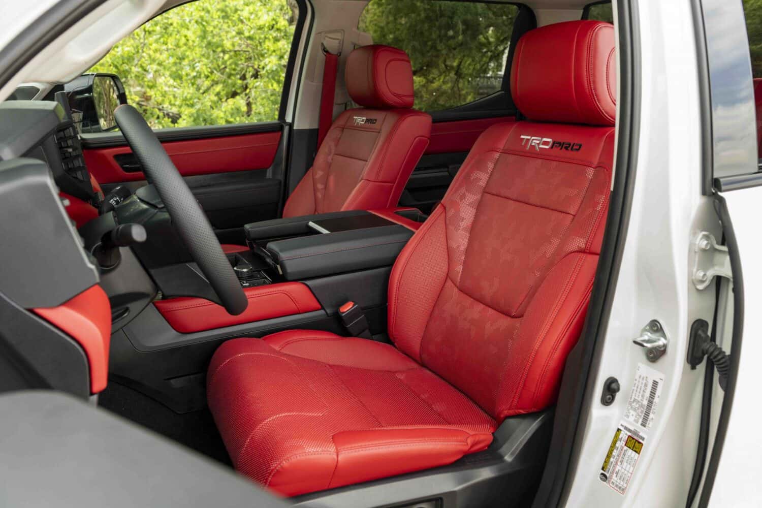 Toyota Tundra Features