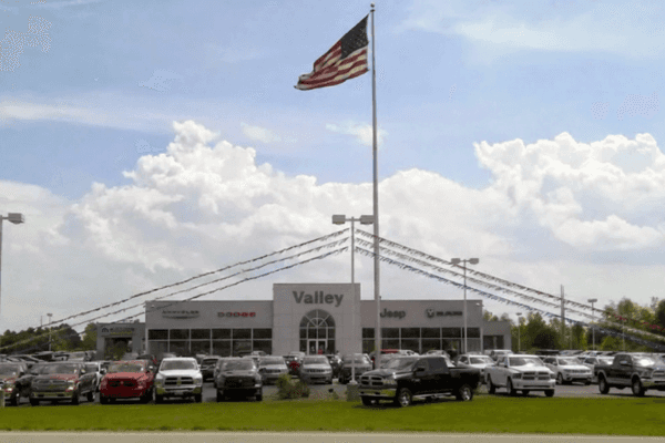 Valley Motor City of Columbus Dealership Outside Shot