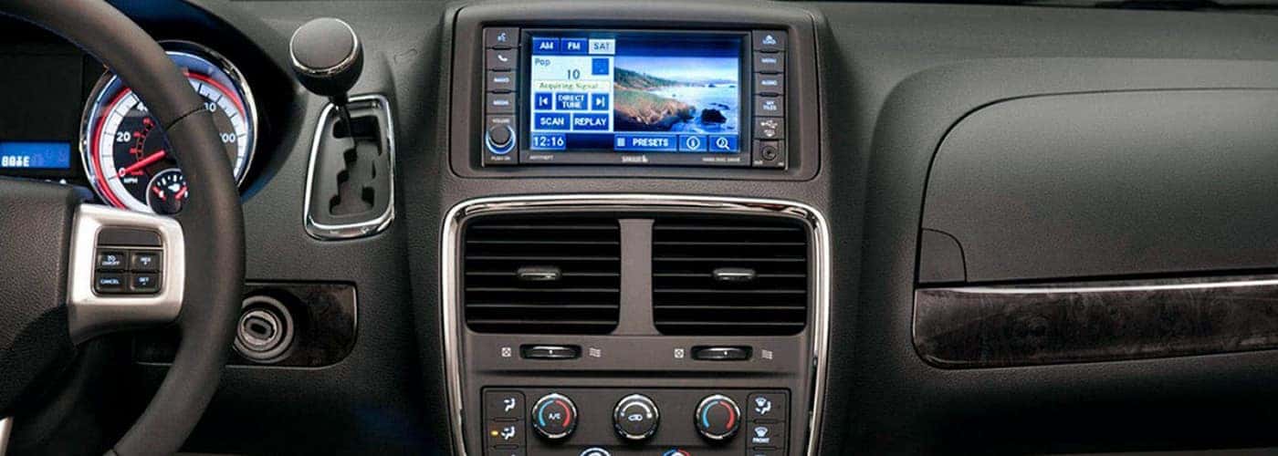 Phone Features, Chrysler Uconnect®