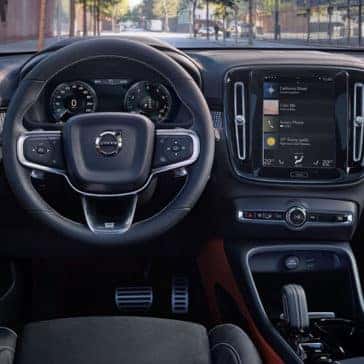 2020 Volvo XC40 Dash