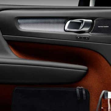2020 Volvo XC40 Interior