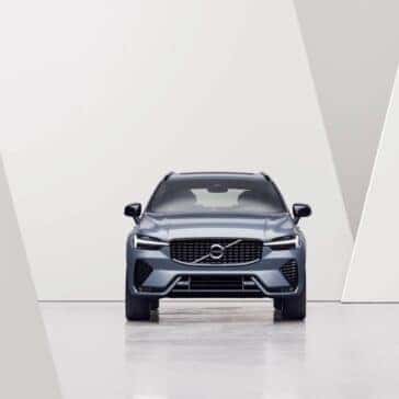 2025 Volvo XC60 Exterior Front