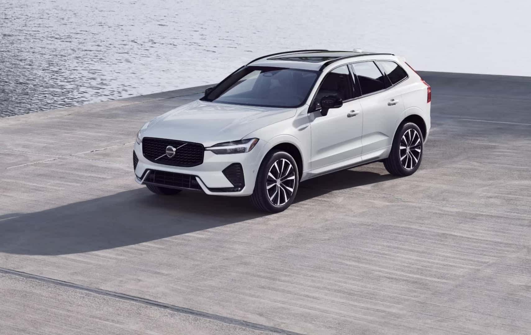 2025 Volvo XC60 Exterior Black