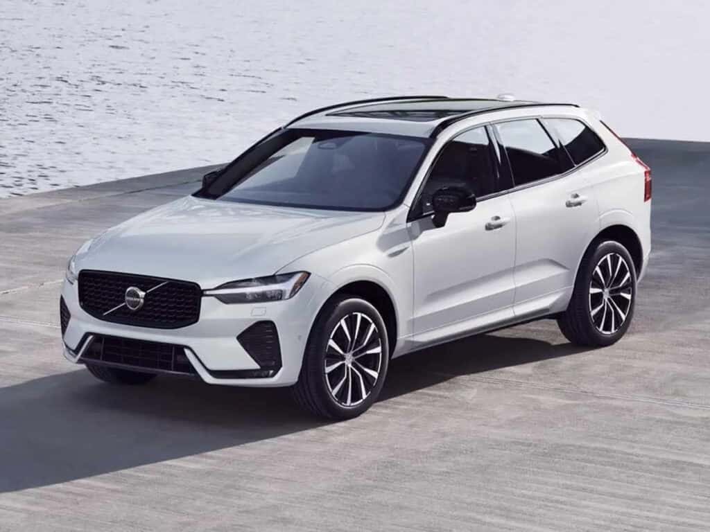 Let the XC60 elevate your next adventure
