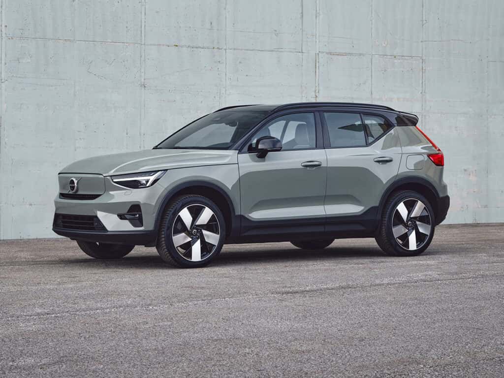 Drive clean, drive smart in the Volvo XC40 Recharge