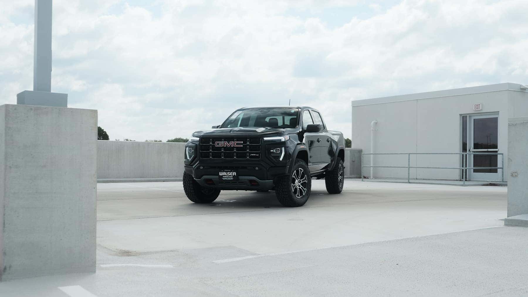 2023 GMC Canyon AT4