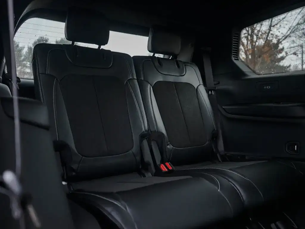2026 Jeep Grand Cherokee L Interior