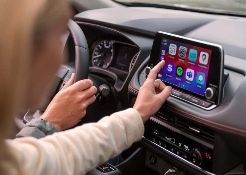 2025 Nissan Rogue Rock Creek infotainment system