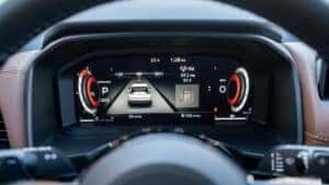 2024 Nissan Rogue interior display