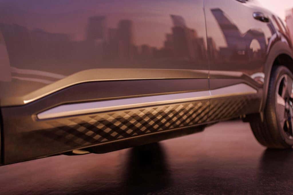 2025 nissan kicks ground clearance