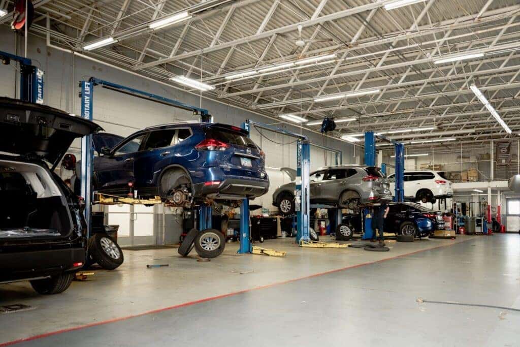 Walser Nissan Wayzata Service Bay
