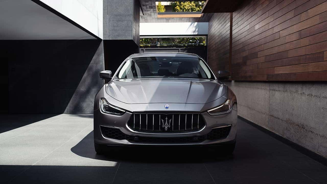 2019 Maserati Ghibli front view